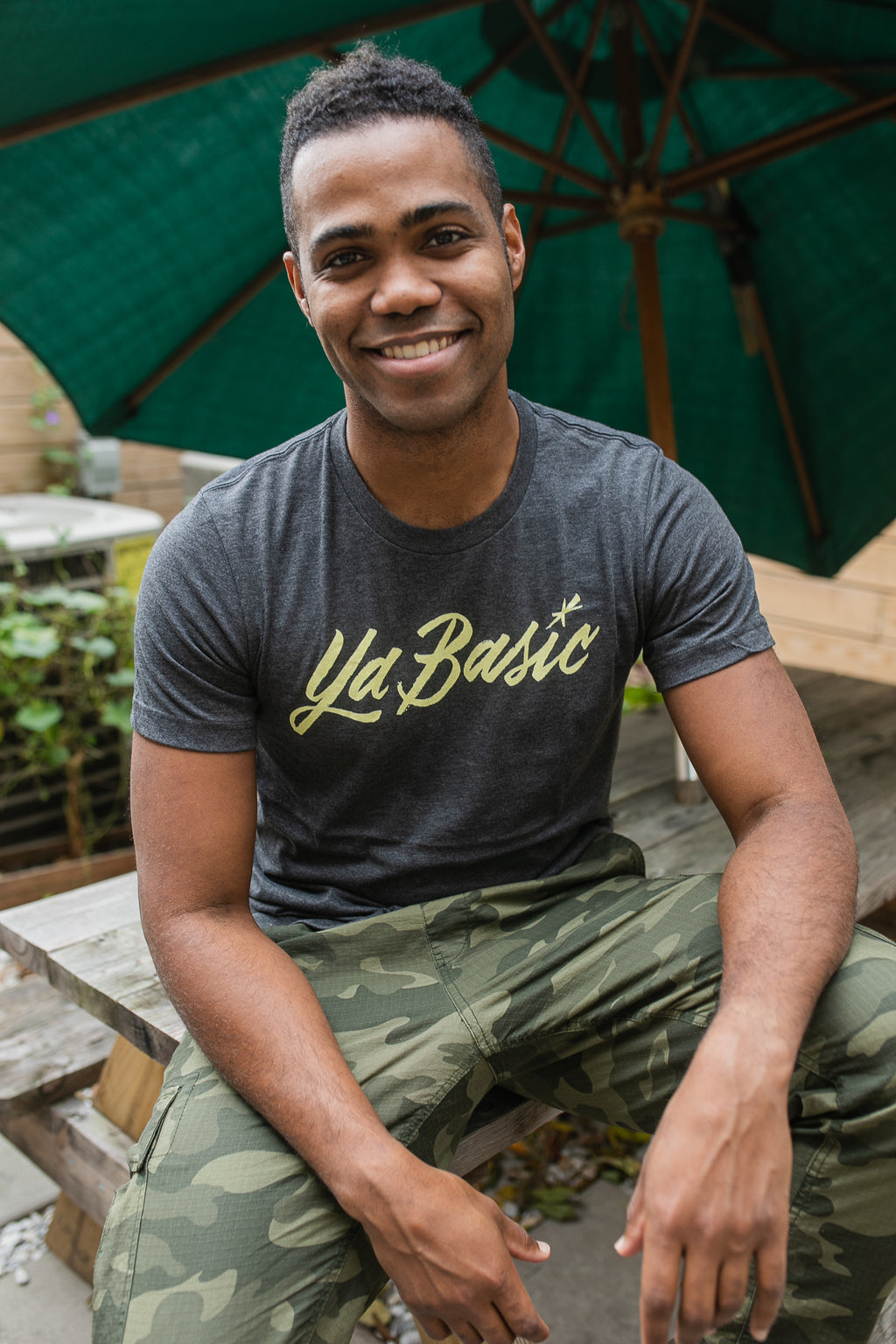 Ya Basic Unisex T-Shirt